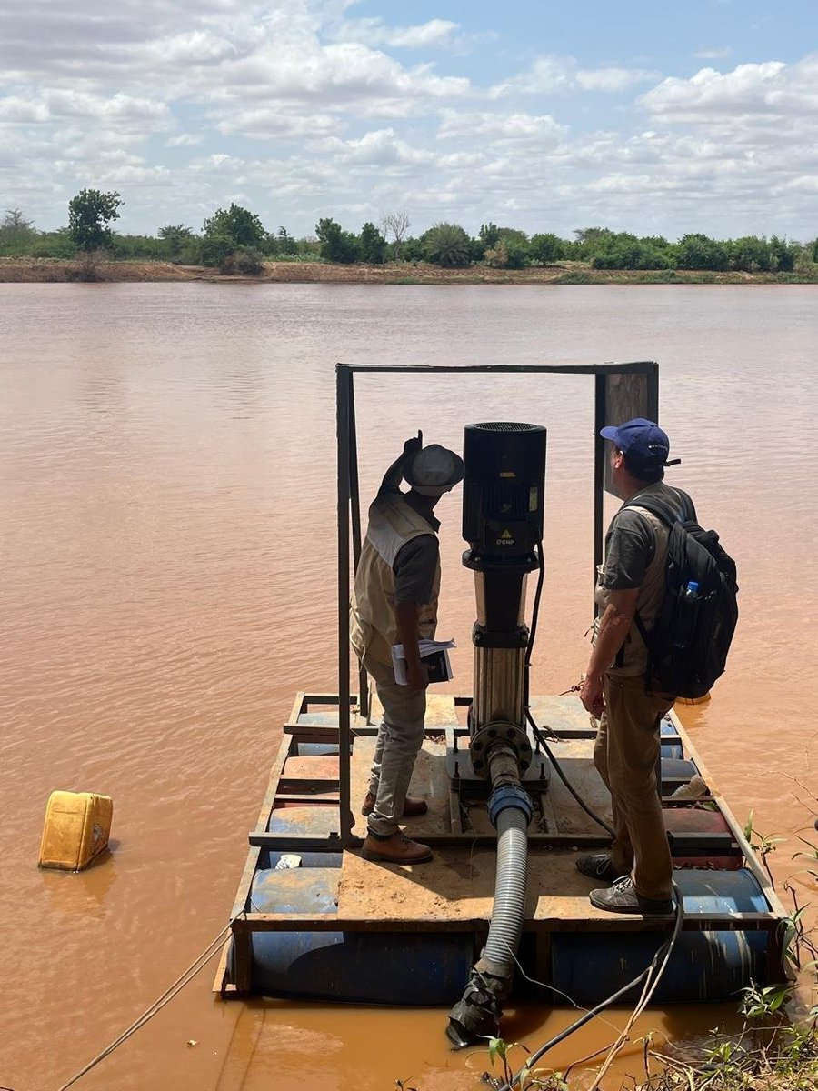 EPeterschmitt's tweet photo. Impressed to see firsthand how @FAO, govt and #UN partners joint resilience program in #Dolow is enhancing #sustainable food security and #livelihood opportunities for vulnerable households by providing cash, training, inputs and infrastructure dvt support.

#Resilience https://t.co/Ya9EIxAOw8