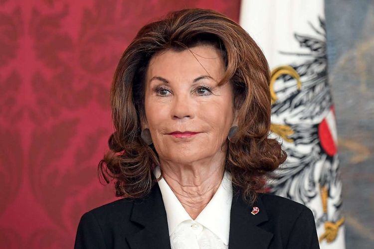 Anlässlich des tragischen Abschieds von Frau alt Bundeskanzlerin Dr. Brigitte Bierlein am 03.06.2024, erweist das Private Office S.K.H. Prinz Raphael Dakik / Hazrat Ishaan XIII., die herzlichste Anteilnahme an die Trauerfamilie sowie an die Republik Österreich.