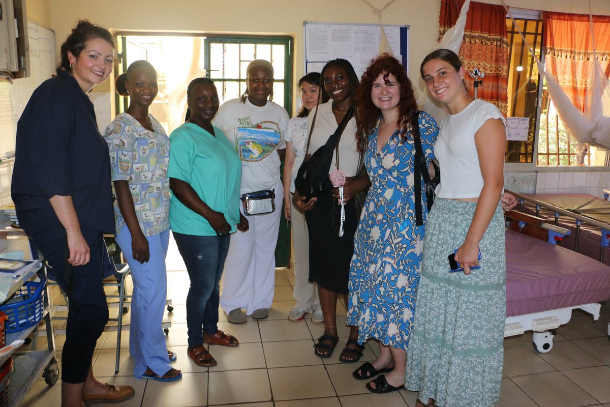 dborzeko's tweet photo. Visiting the Aberdeen Women’s Clinic, learning about local labor &amp; delivery, fistula, &amp; contraception access. Also chatted with med students. @phbb @umdsph https://t.co/GWJiJf72IF