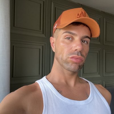 Jordan Lines 🦦 tweet media