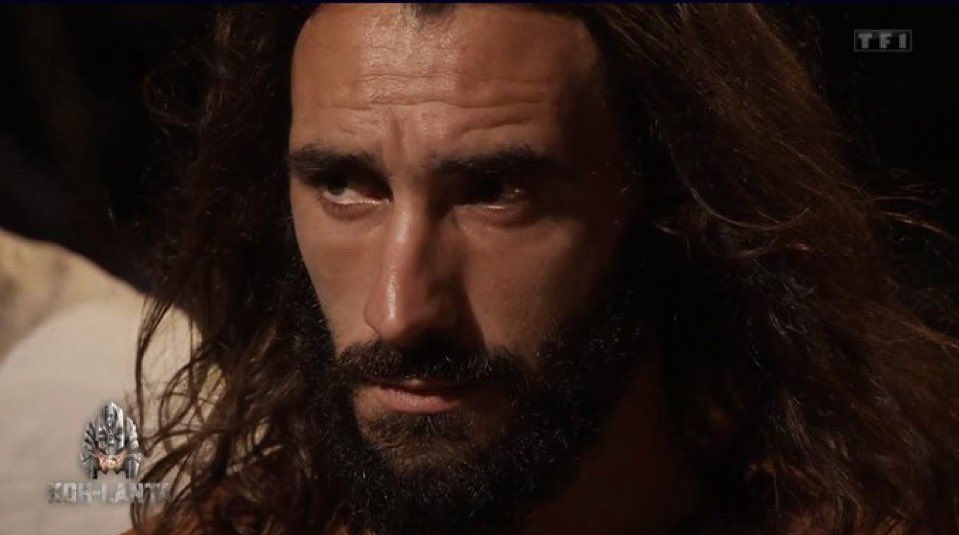 jeremie7777777's tweet photo. Chuis désolé mais voir Sébastien vénère c’est vraiment le truc le plus drôle de la saison 🤣🤣🤣 CE REGARD DE DÉMON👀
#KohLanta https://t.co/g3NKGfITwm