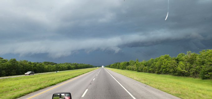 Well then. https://t.co/81yvhLYvh6