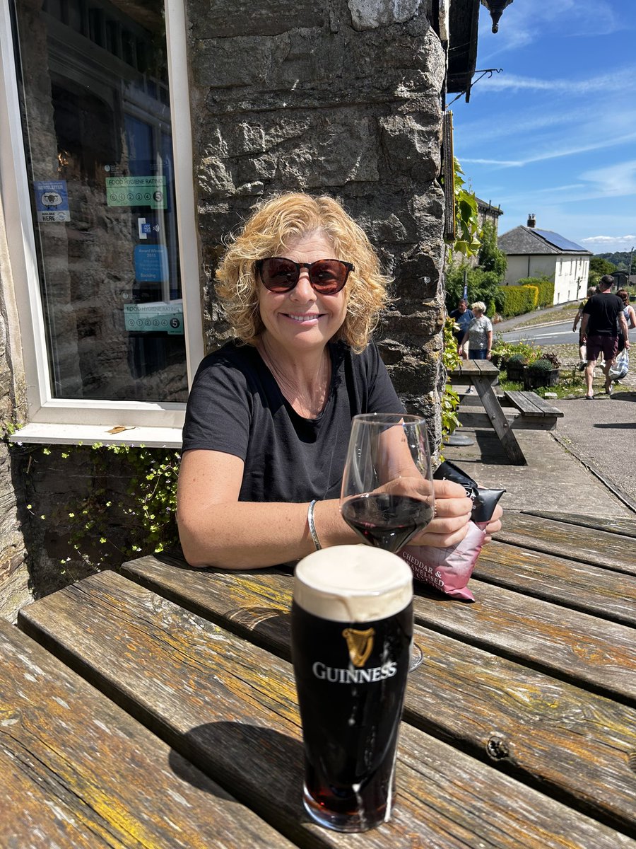 DavidMagrath3's tweet photo. Super, Smashing, Lovely - a gradely Guinness at the Falls Hotel Aysgarth North Yorkshire. The Guinness hit the bulls eye on a beautiful sunny day.  A satisfying 7.568/10. https://t.co/nejMyrk7GG