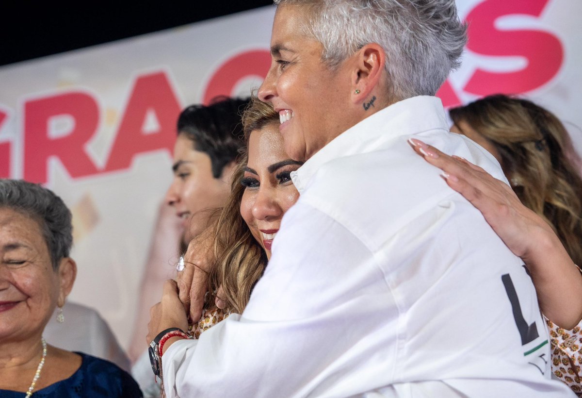 Querida y estimada Mtra. Wendy Mendez, he encontrado en ti una amiga, pero sobre todo una yucateca que ama profundamente a su estado, sensible y conocedora de las necesidades de su gente, además con una vocación de servicio incomparable, que me reafirma que junto con tu esposo