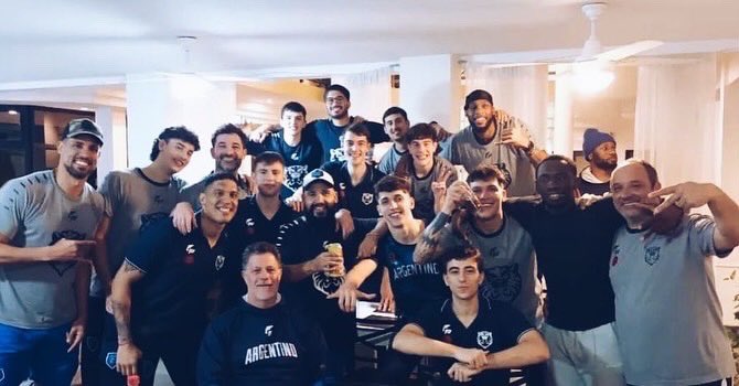 Capelli Adrián tweet media