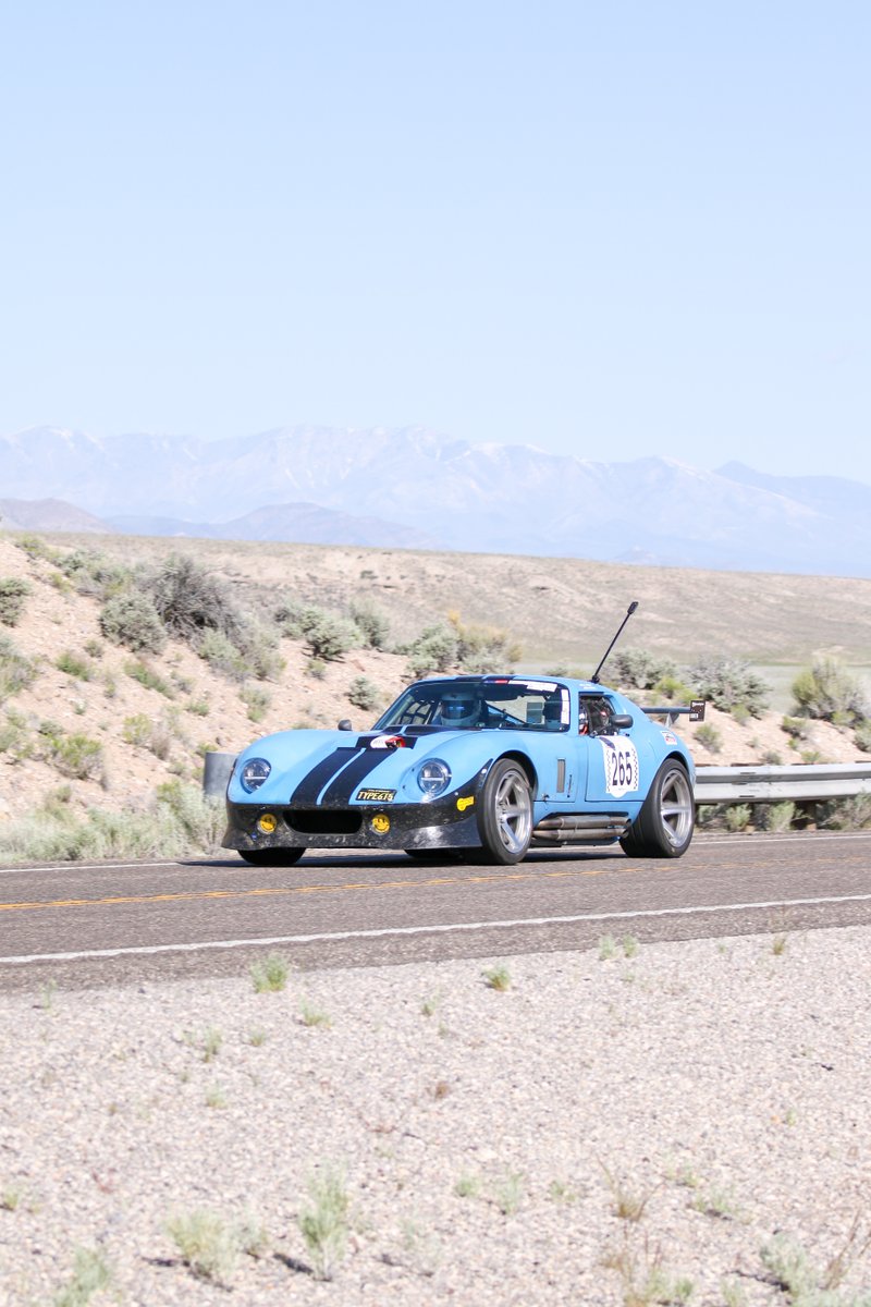 FactoryFive's tweet photo. 3 #FFR #Type65Coupes traveled 160mph+ at the Nevada Open Road Challenge. Read more and watch the recap - https://t.co/ozj84wzx98.
#factoryfive #racing #desertracing #classiccars #fastcars #nevadaopenroadchallenge #type65 #coupe #familybuilt #sale #kitcars #carswithoutlimits https://t.co/PoEm83NSpg