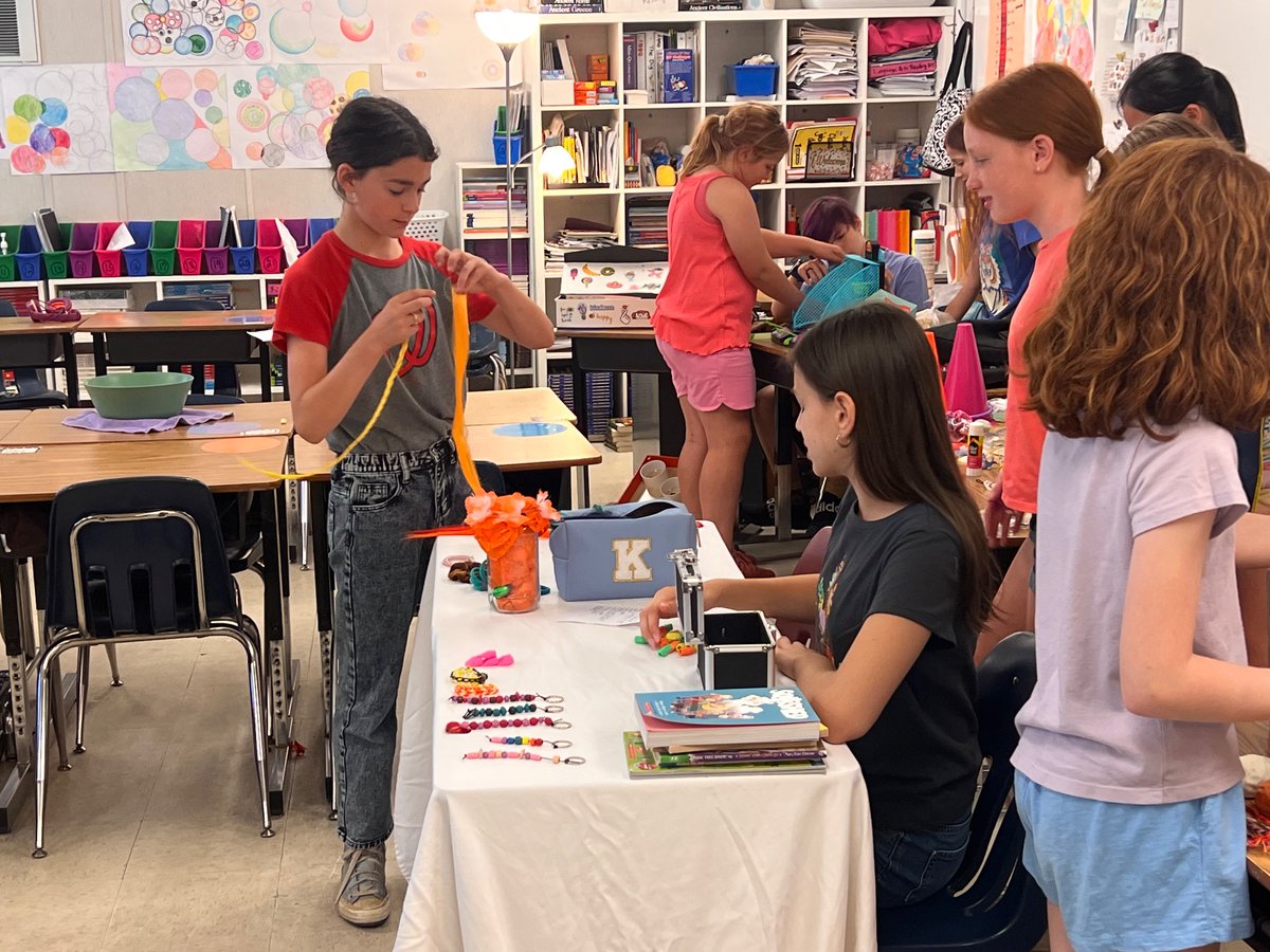 MsFearrington's tweet photo. Fifth grade carnival day was a blast! Games, activities, and a lot of goodies! 🎟️ https://t.co/rqObkqsROe