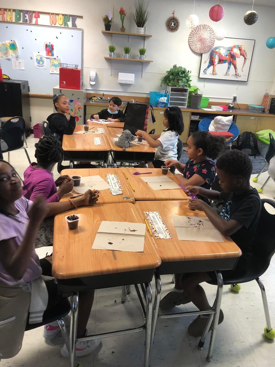 Thanks to <a href="/ny_4h/">Monroe 4H NY</a> , many of our students engaged in a hands-on lesson and learned about the many benefits that earthworms have on our soil. They then got a sweet treat of gummy worms to bring the lesson home! #ThisIs4H #4HGrowsHere 🍀🪱💚🪱