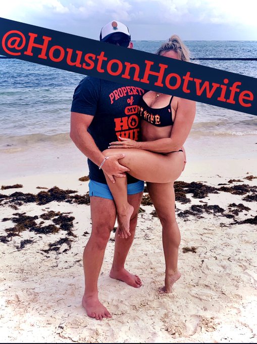 Wanna walk the beach with us?    (Trip 🔗 in comments 6/13-6/17) @HouHotHusband @Sarah_Clayton81 @swtexasvixen<a href="/tag/milfs"class="tags"><span>#milfs</span></a><a href="/tag/hotmoms"class="tags"><span>#hotmoms</span></a><a href="/tag/hotwives"class="tags"><span>#hotwives</span></a><a href="/tag/ofgirl"class="tags"><span>#ofgirl</span></a><a href="/tag/mayshowers"class="tags"><span>#mayshowers</span></a>
