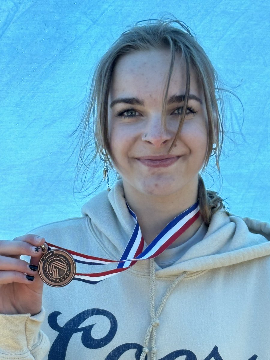 Kristine Woodford 🇨🇦 tweet media