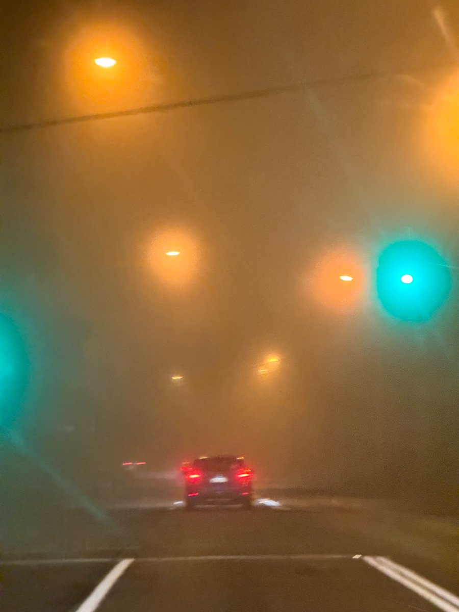 CrtrLki's tweet photo. airport drive vibes👤 https://t.co/iWKcffdHuO