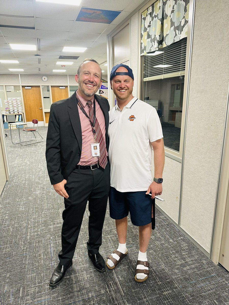 Joe Sage (@joesagebms) on Twitter photo Not outfits you will see either of us wear often around BMS! It was a great end of the year! #BMSPride #WeAre192 <a href="/dpthomps/">Dan Thompson</a> Not outfits you will see either of us wear often around BMS! It was a great end of the year! #BMSPride #WeAre192 <a href="/dpthomps/">Dan Thompson</a>