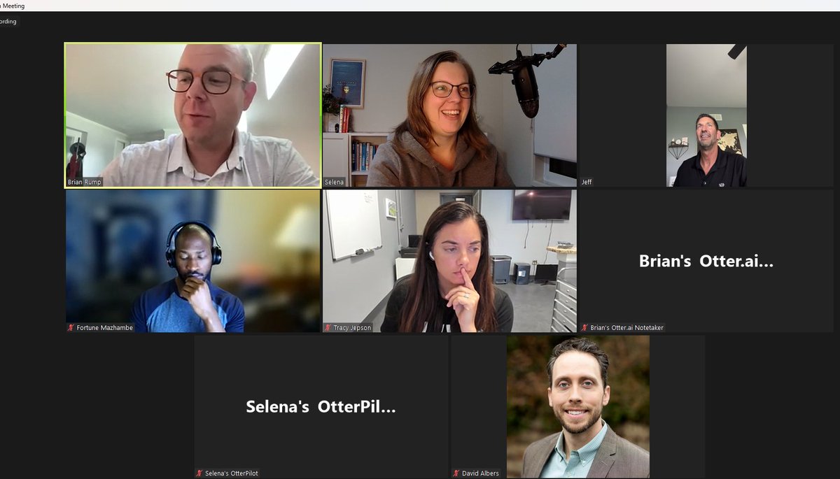 bizcoachselena's tweet image. Early morning meeting for me today. 6:30am and it&apos;s time for my @businessmadesimple #coachbuilder call 👏