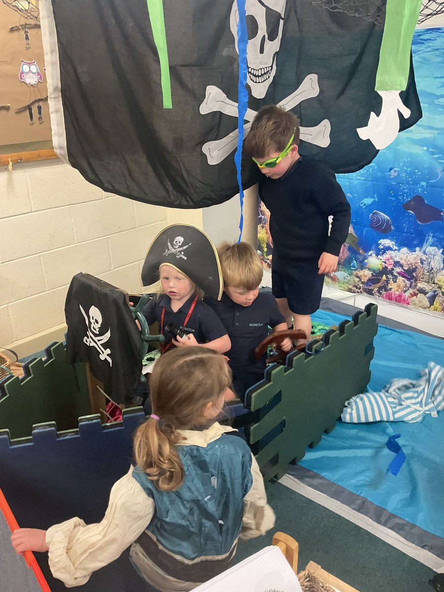 MonktonKG's tweet photo. 🏴‍☠️ Ahoy me hearties! The pirates have arrived in #MonktonKindergarten to begin their hunt for the Monkton treasure. 🏴‍☠️ https://t.co/QnMAliBg3p