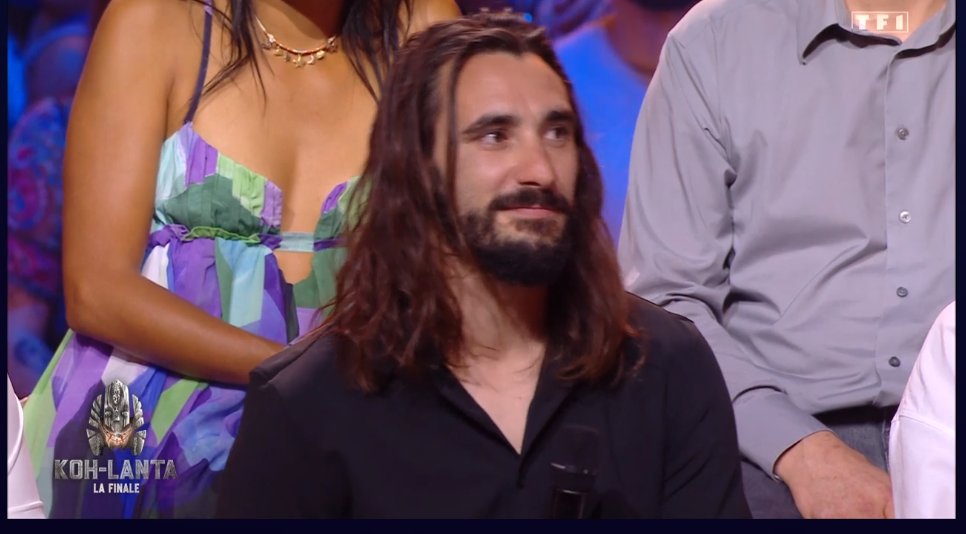 #KohLanta
Sébastien il est sorti de l'île aujourd'hui.