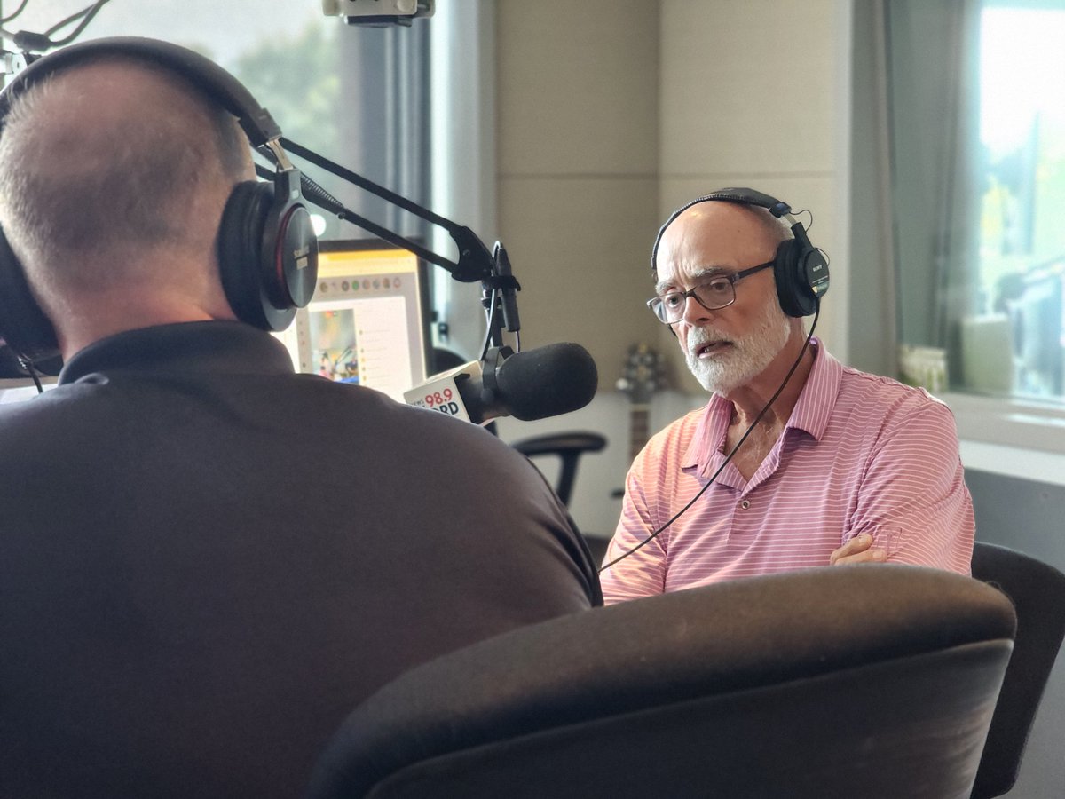 989word's tweet photo. John Warren / @jwarrensc of South Carolina's Conservative Future joined Charlie in studio today. Listen to the full interview below!
https://t.co/DdXv8jQv9j
https://t.co/1O96lD3bqy
#JohnWarren
#ConservativeFuture
#SouthCarolinaPolitics
#SCConservatives
#RepublicanLeader
#SCGOP https://t.co/7ITqicw2J7