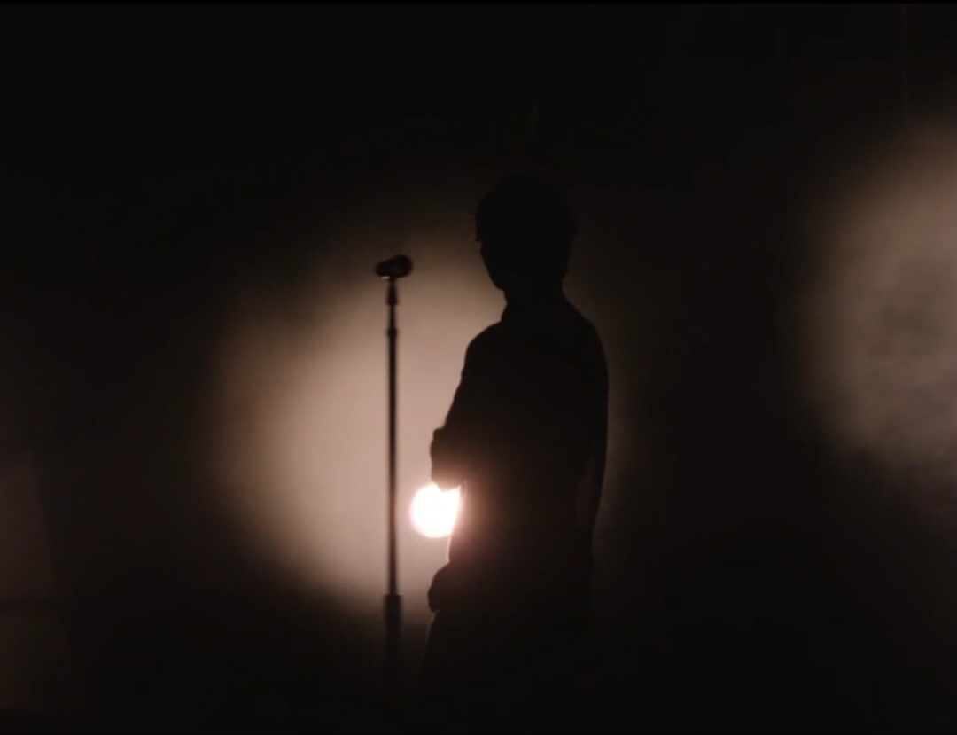 micha_konig's tweet image. &quot;Demons, I&apos;m takin&apos; all of my demons
Putting them where I won&apos;t see them
&apos;Cause I just wanna feel alive&quot;

#LouisTomlinson 
#OutOfMySystem
#MexicoCity
#FEQW
#AlwaysOnYourSideLouis