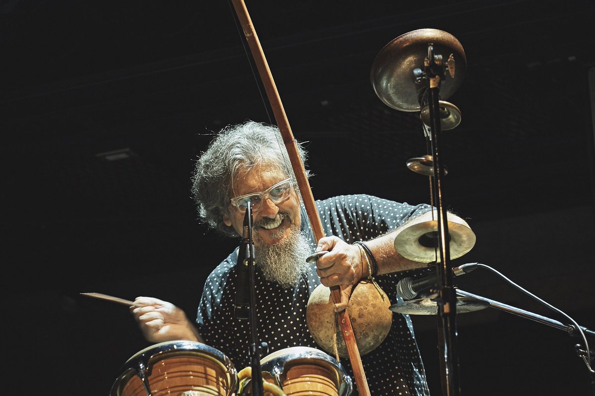 afrolatinjazz's tweet photo. We’re thrilled to announce Cyro Baptista as our special guest! Join us on June 7 at 8pm for an epic musical night with Arturo O’Farrill, Hamilton de Holanda, Yamandú Costa, and Cyro Baptista! 🌟🎸🎹🥁
#BrazilStringTheory #belongo https://t.co/kqk04GeCHx