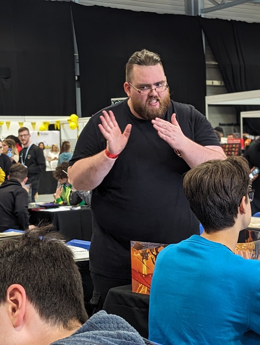 I swear I'm a fun DM although the first pic might not look like it! 🤣 Big thanks to <a href="/dakotairishIE/">Dakota Irish</a> for allowing us to volunteer for them at <a href="/GamerFest_ie/">GamerFest Dublin</a> again! Always a ton of fun getting new people introduced to the addiction 😉 #ttrpgcommunity