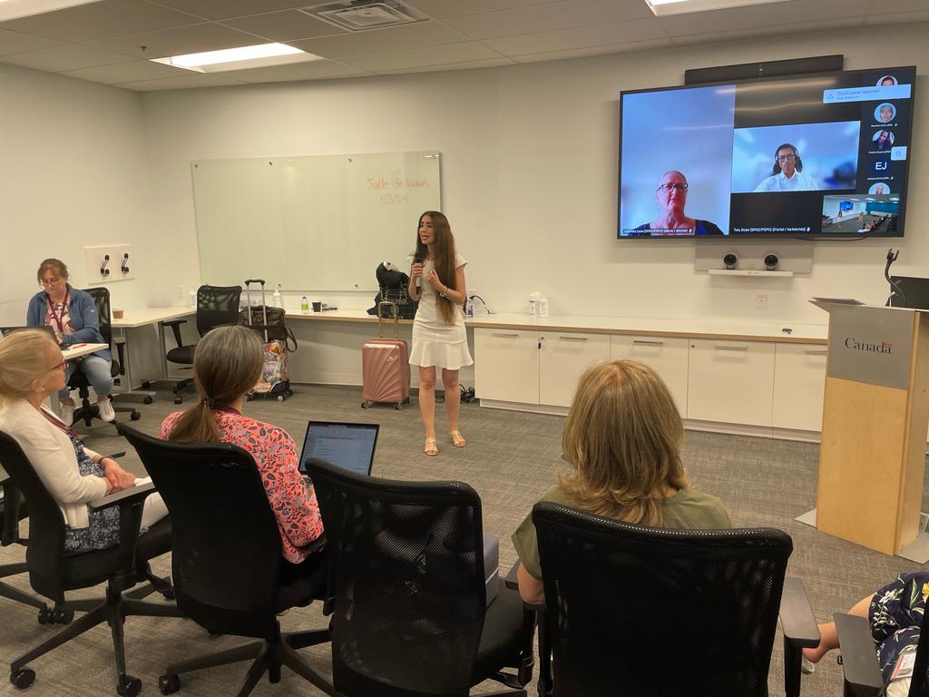 Dr. Katy Kamkar, PhD, CPsych (@drkatykamkar) on Twitter photo Montreal, Québec. Heureuse et honorée de livrer à nos employés à SPAC, region de Québec, l'atelier sur la santé mentale, développer les compétences et acquérir des compétences en résilience. Merci de l'accueil.
Ombudsman <a href="/mariobaril/">Mario Baril</a>
Directeur général régional Françoys Bernier Montreal, Québec. Heureuse et honorée de livrer à nos employés à SPAC, region de Québec, l'atelier sur la santé mentale, développer les compétences et acquérir des compétences en résilience. Merci de l'accueil.
Ombudsman <a href="/mariobaril/">Mario Baril</a>
Directeur général régional Françoys Bernier