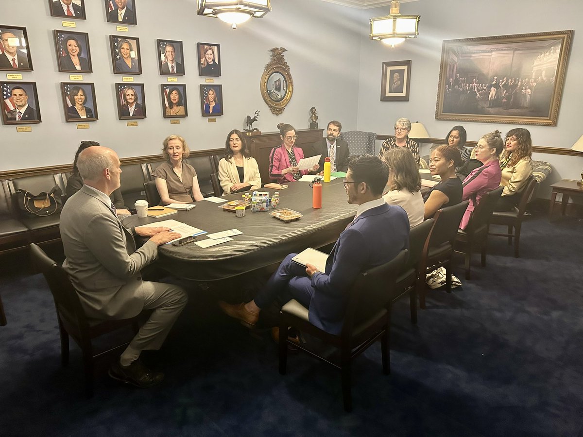 Rep. Rick Larsen tweet media