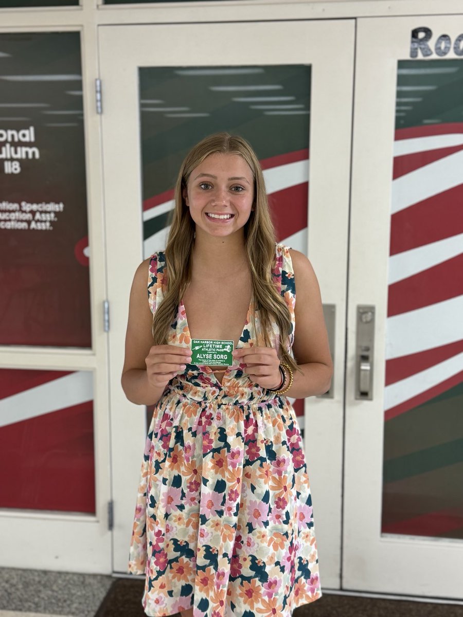 OHRockets's tweet photo. Congratulations to Alyse Sorg on earning the somewhat rare 12 Letter Athlete Award, given athletes that earned a Varsity letter in all 12 sports seasons. Alyse receives a lifetime pass to all Oak Harbor regular season athletic events. An amazing accomplishment. Well done Alyse https://t.co/BiWuY8oAzq