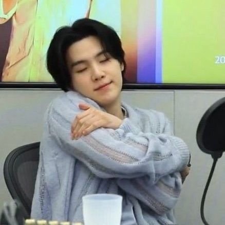 GLOSS PD 🥢 tweet media