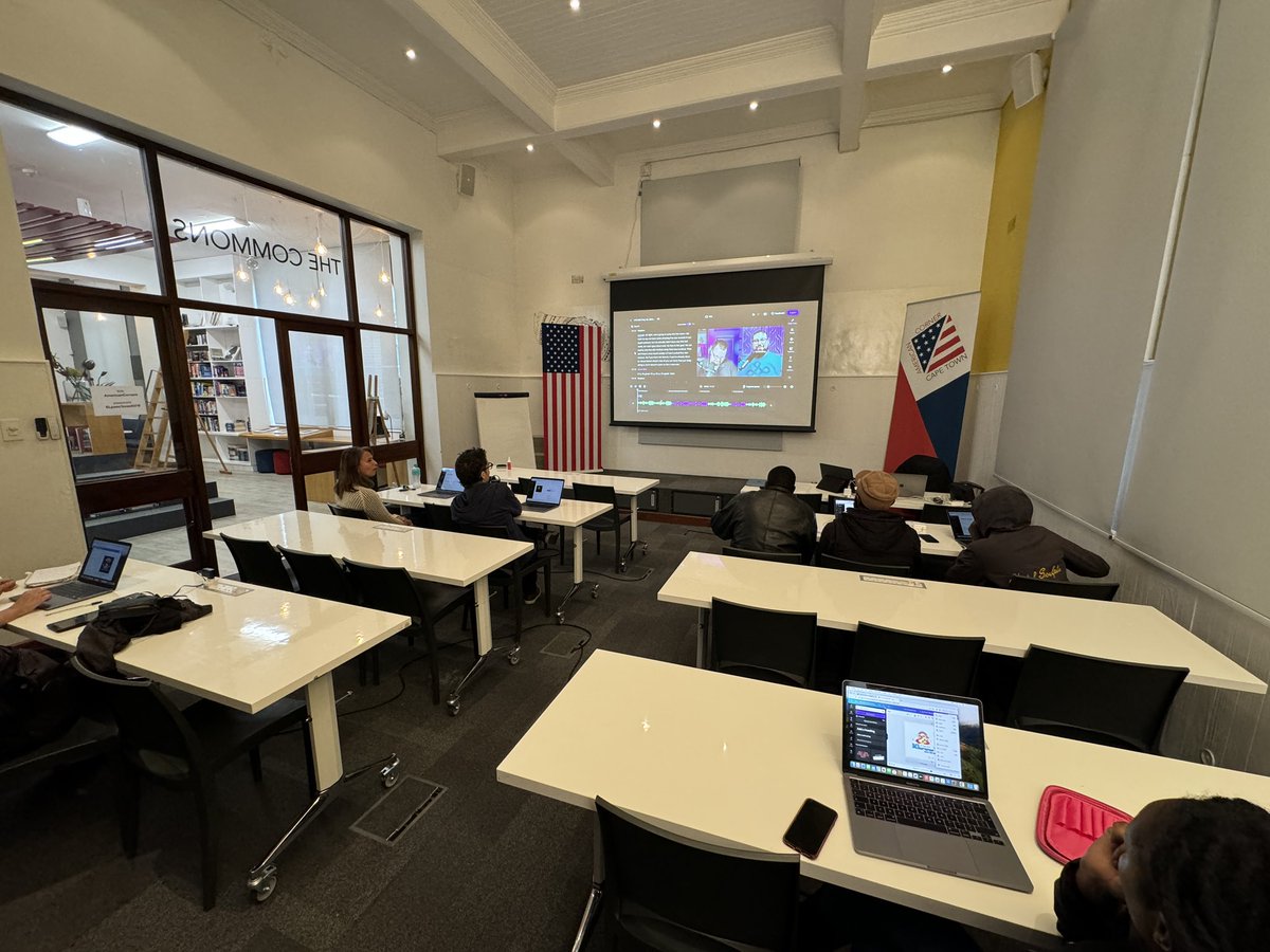 dboyecreatives's tweet photo. Podcasting 101: Today’s class focused on recording and editing your podcast audio/video, and we explored Riverside Studio @RiversidedotFM We also looked at the new Video Dub feature and are looking forward to my students’ final podcast projects. https://t.co/KFFtF7QnuJ