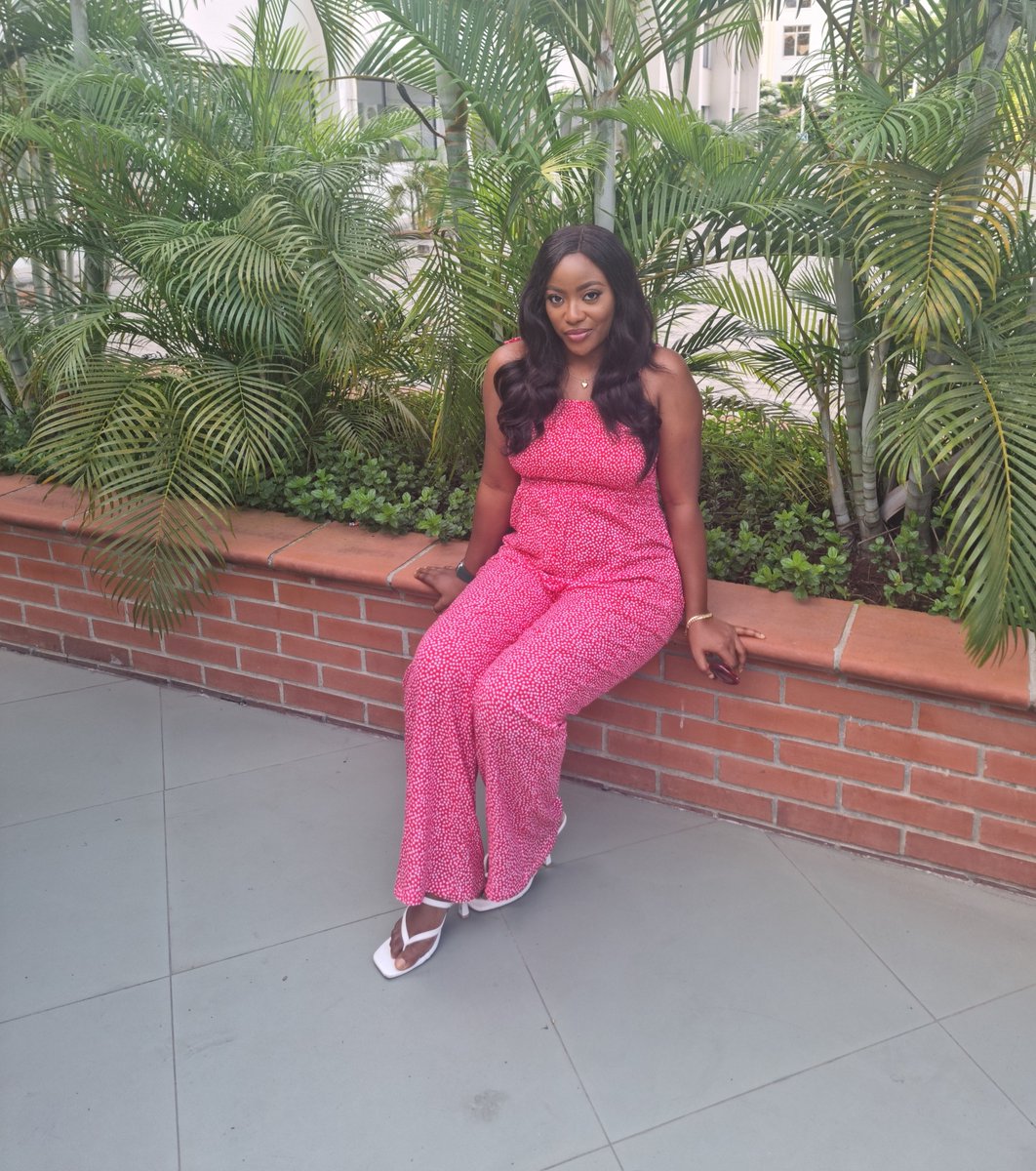 deehvahrzz's tweet photo. Because my woman told me I looked "so beautiful" and "be like goddess" on the day I took these pictures... https://t.co/FQN6cPnIch