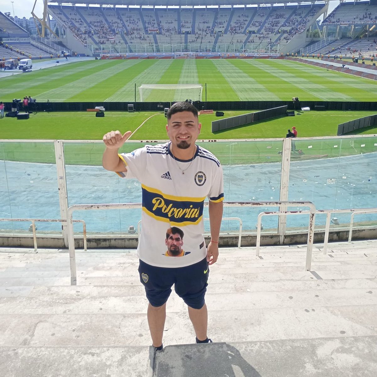 #NuevaFotoDePerfil🇸🇪🍷