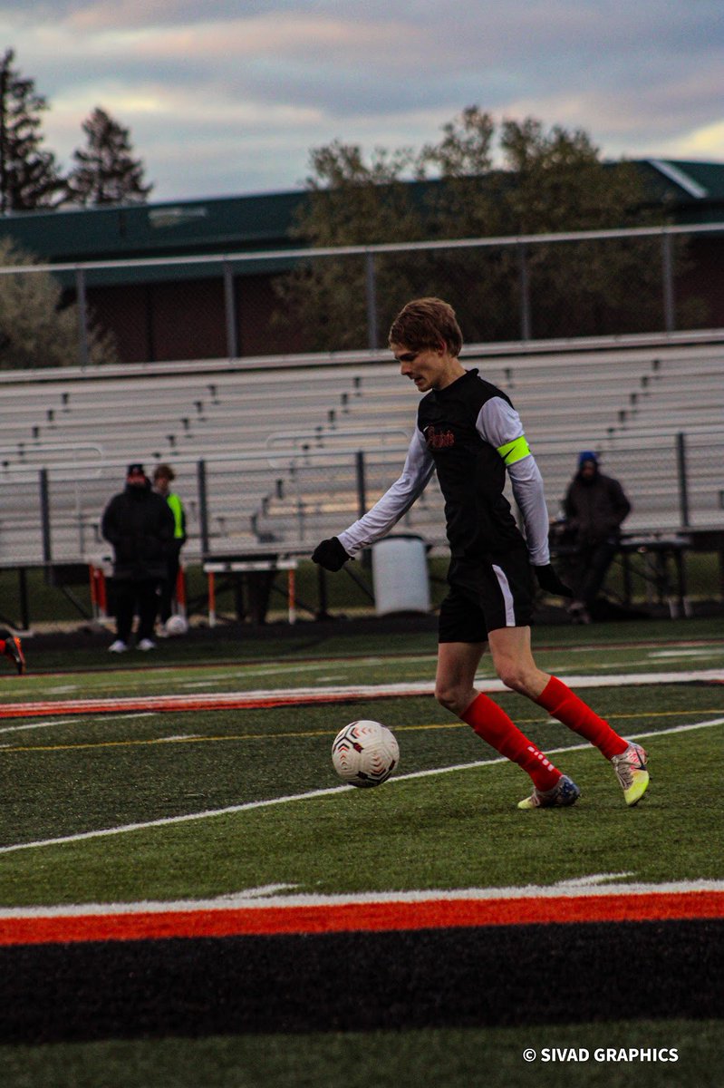 Prairiefutbol's tweet photo. 2024 All Metro Player of the Year.
Gavin Lewis https://t.co/CAfCnlDbE6