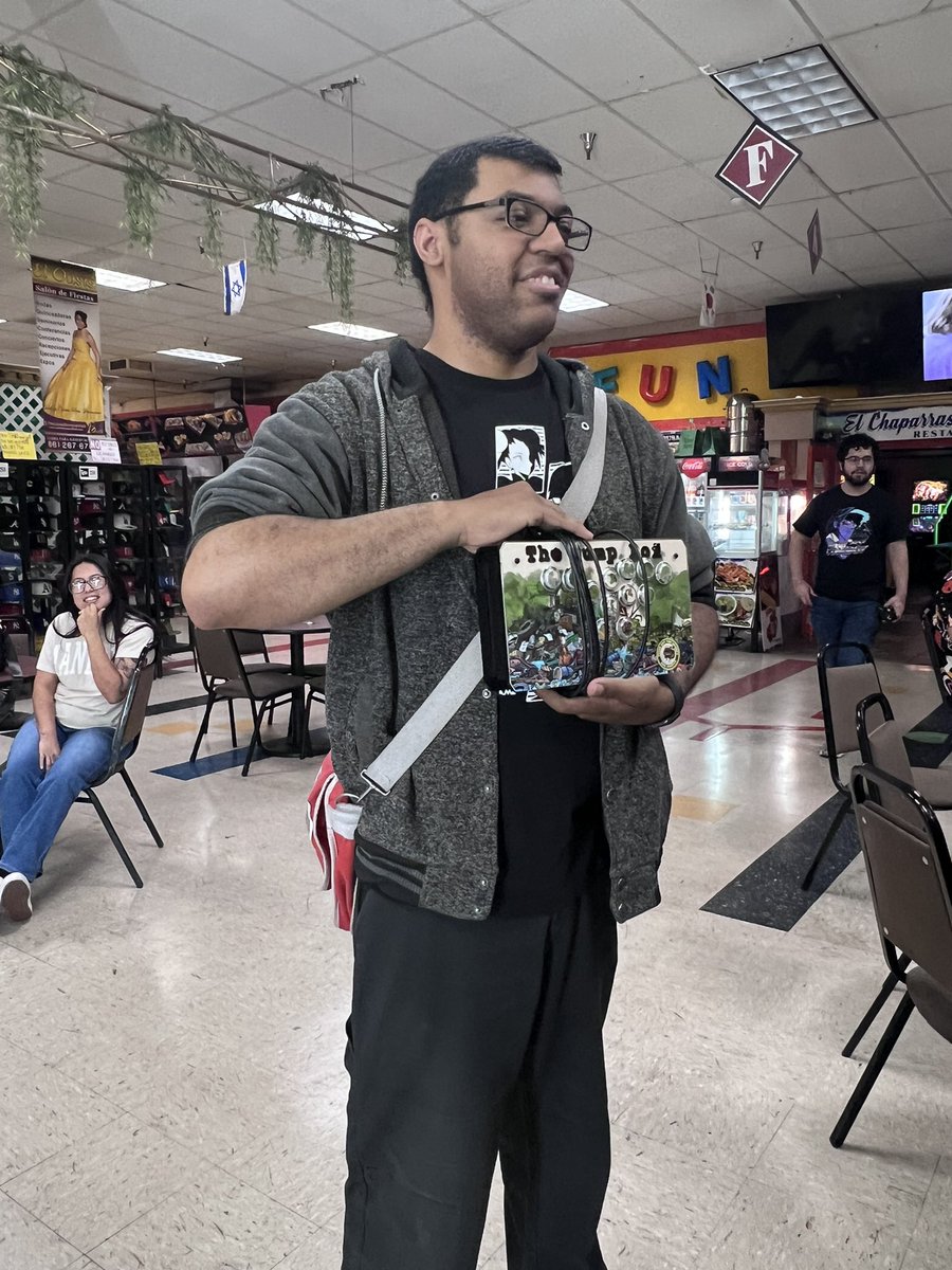 FGCAVU's tweet image. We had an awesome monthly thanks to @Gameplaypalm and Dumpy’s Hauling! 
Our top players were:
Street Fighter 6 - 
1st @EnzoTheHokage1 
2nd G&amp;amp;D Steve

Tekken 8 - 
1st @0vincentrayne0 
2nd @TekkenTim123 

Smash Ultimate - 
1st @sean44104 
2nd @mrflitcher 
3rd Rel