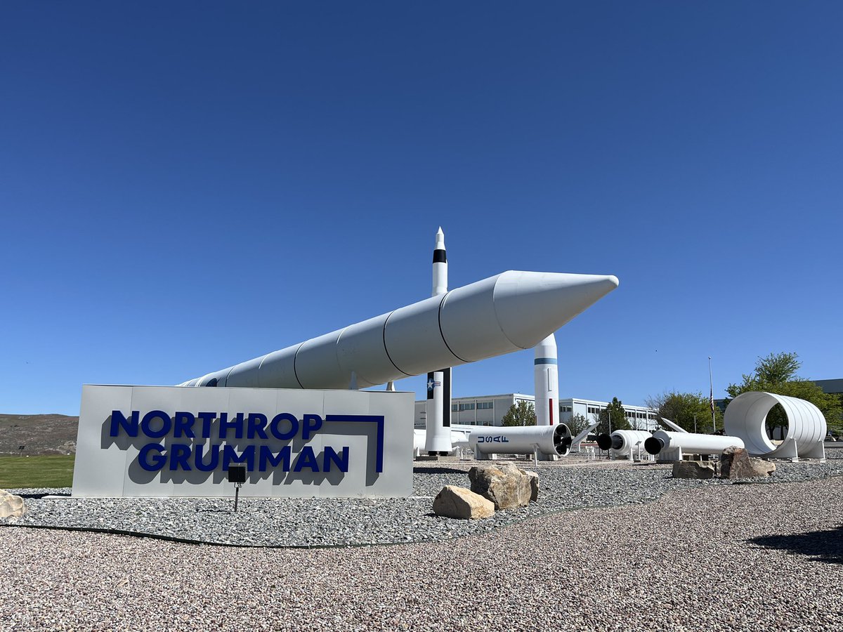 TheSuperknotts's tweet photo. A #virtual #Geocache we found in the Utah dessert.  There are many different displays of rockets including a shuttle booster and a Patriot missile. Each has an interpretive sign that explains what you are seeing and what it was used for. 
#atkrocketgsrden https://t.co/paJO9lQAsp