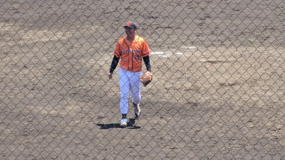 fogawa72's tweet photo. オールフロンティア、最終回を川上が締めて５−３で逃げ切り、７年ぶりの代表決定戦進出を決める！テイ・エステックは代表決定戦に進めず敗退したのは初めてかな？

#第95回都市対抗野球二次予選も盛り上げンジャーズ https://t.co/8ug7YMdeXr