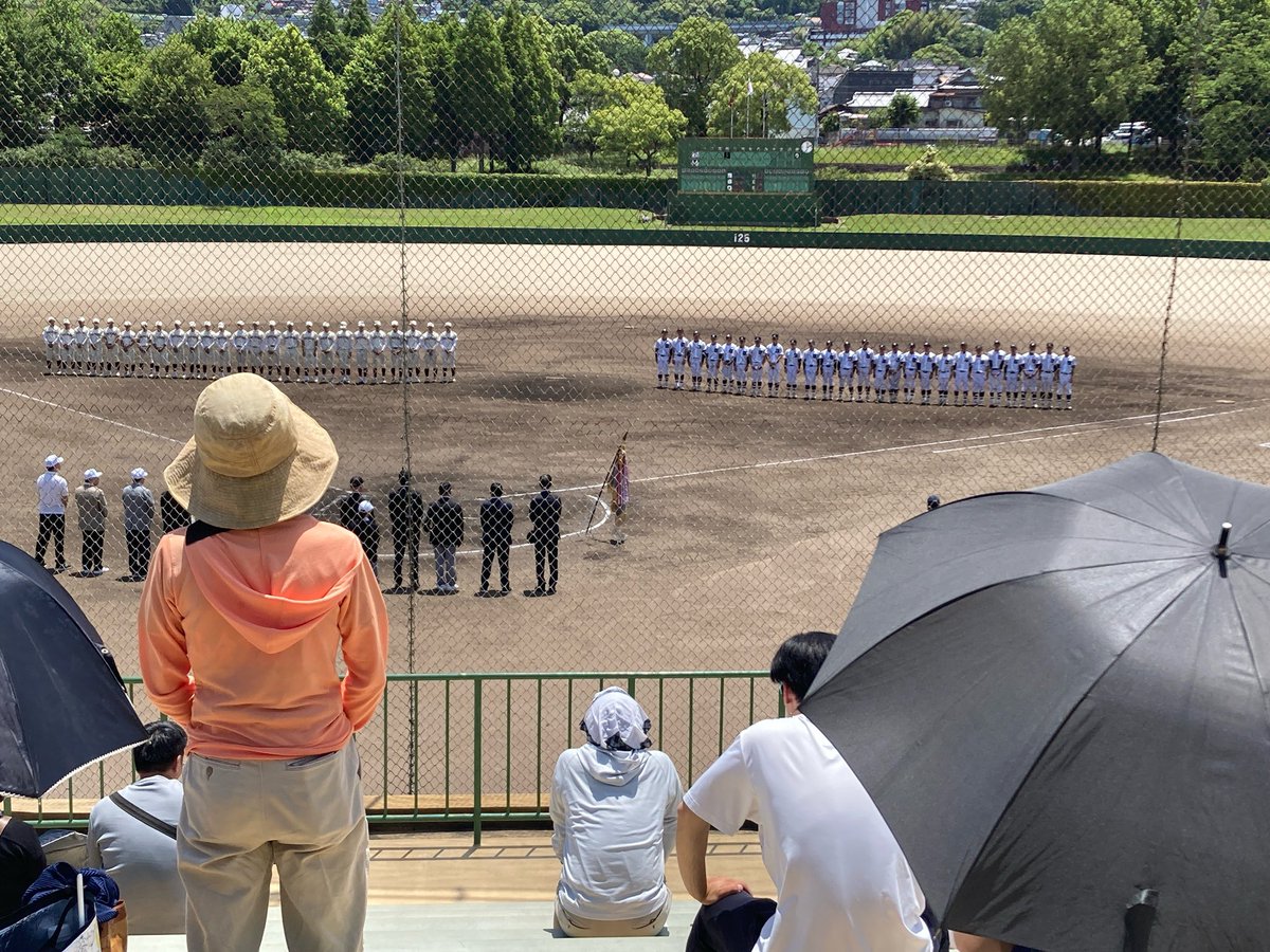 makundh's tweet photo. １０年以上振りの定期戦観戦です
東筑－小倉 https://t.co/4z09Ze0IB7