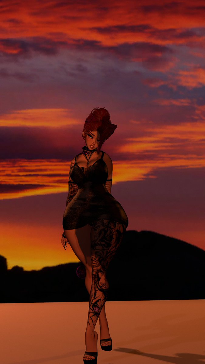 GothGhoul_Shi's tweet photo. I wanna be fucked on a beach at sunset any takers? https://t.co/vYKpAF9GLO