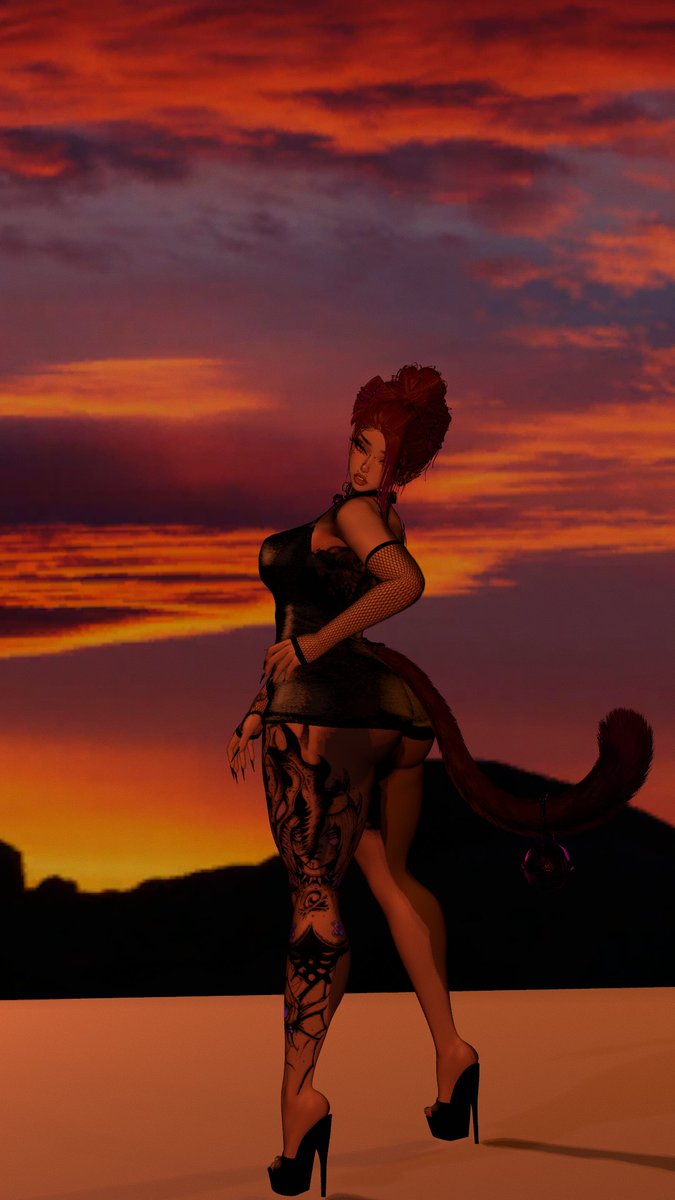 GothGhoul_Shi's tweet photo. I wanna be fucked on a beach at sunset any takers? https://t.co/vYKpAF9GLO