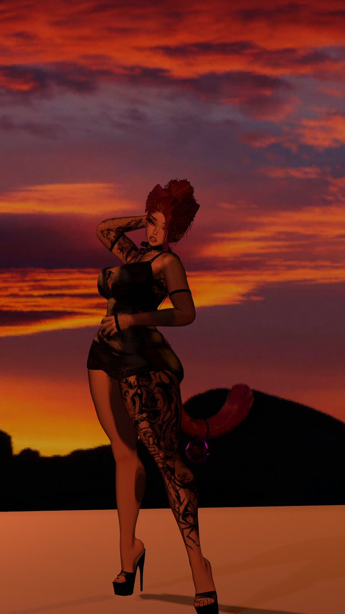 GothGhoul_Shi's tweet photo. I wanna be fucked on a beach at sunset any takers? https://t.co/vYKpAF9GLO