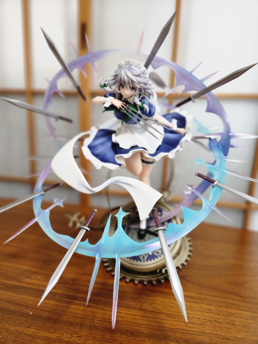 TEDDYPOCKY's tweet photo. エモントイズ様からイラストの担当した十六夜咲夜のフィギュアが届きました！大きくて細かく作られていて凄く良いです！✨✨

I received the Sakuya Izayoi figure I designed from Emon Toys! It's big and detailed and really happy that it was so well done!😊

サイトで注文できるリンクがあります
 Here's several links where you can order it 
https://t.co/rMb61wc3eX