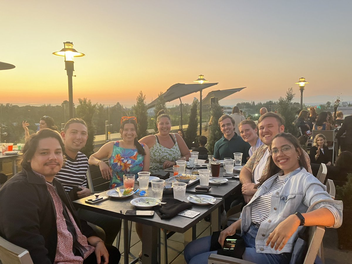 Sanchez Lab reunion + @tim_microbio #ASMS2024 <a href="/robbieashepherd/">Robbie Shepherd</a> <a href="/DrAlannaCondren/">Dr. Alanna Condren</a> <a href="/CarlismariG/">Carlismari Grundmann</a> <a href="/ucsc/">UC Santa Cruz</a>