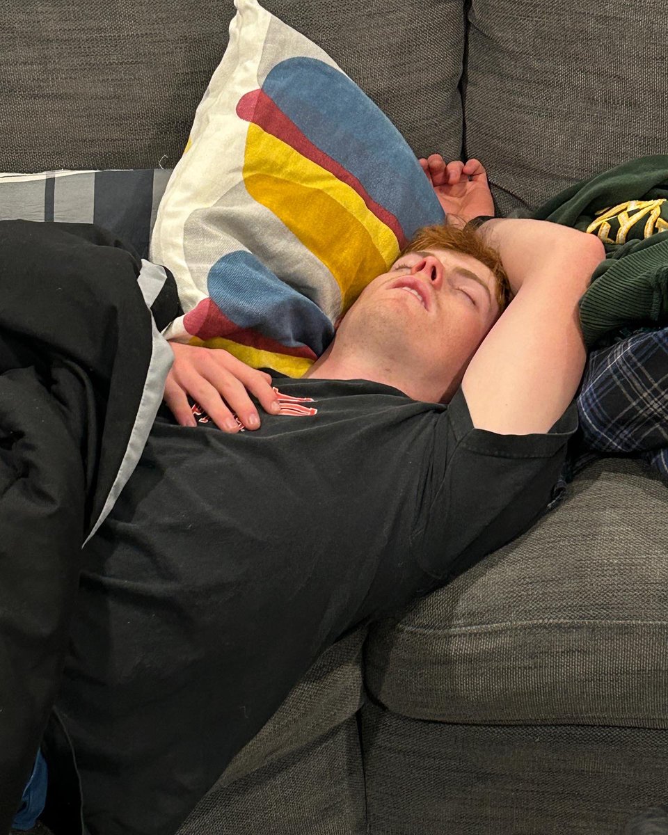 Chris Lee tweet media