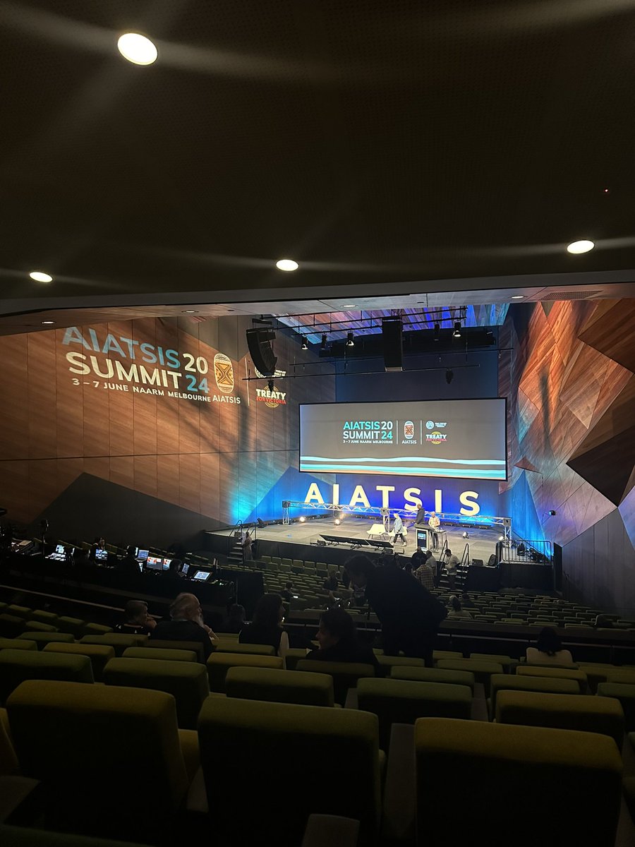 Allira Davis tweet media