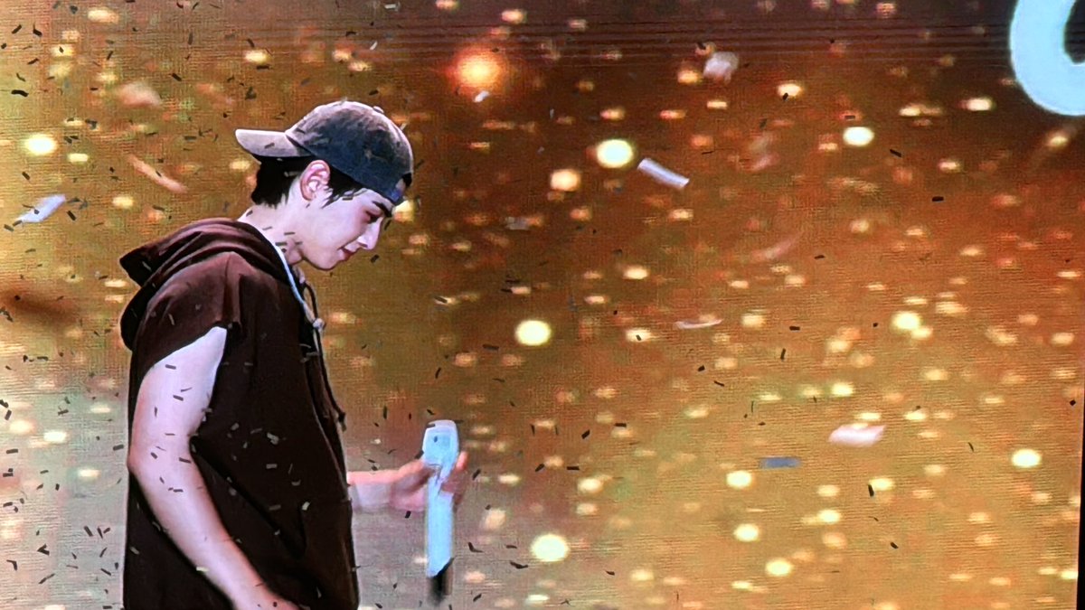 Arigall_'s tweet photo. ES JODIDAMENTE IRREAAAAAL !!! #chaeunwoo #nunu #arenacdmx #aroha 🔯🔯 https://t.co/V0LPTjEFI8