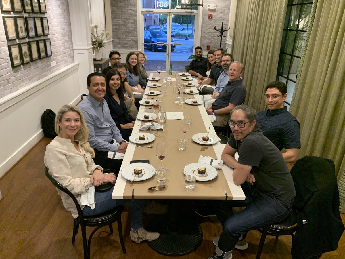 unc_neurorads's tweet image. 🎓 Fellow Graduates 🕒 Time has flown by! It's hard to believe we're nearing the end of the year already. I’m definitely going to miss this amazing squad. 💖 #goheels🐏 @UNCRadiology