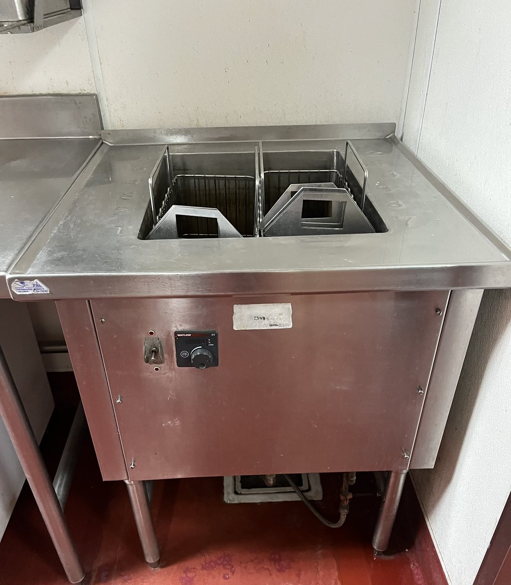 ButteAppliance's tweet photo. Retrofitting the rethermalizer aka The Chub Warmer
Butte Appliance Repair ☎️ 530-868-8253
#butteappliancerepair #chicoca #commercialappliancetech #appliancerepairnearme #commercialfoodwarmer #rethermalizerrepair #refrigerationrepair #chicorestaurants #orovillerestaurants https://t.co/y9o6UReQrh