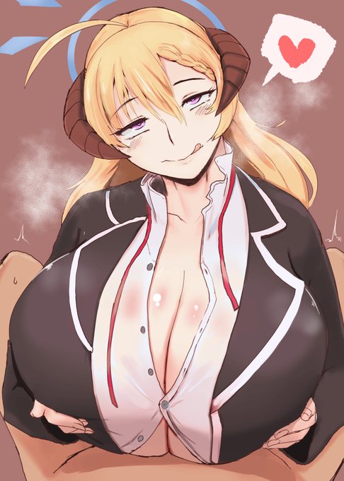 じっとりとしていて乳圧と体温でご馳走を搾り取ろうとしてくる美食研究会の一員と言えば!!?? 