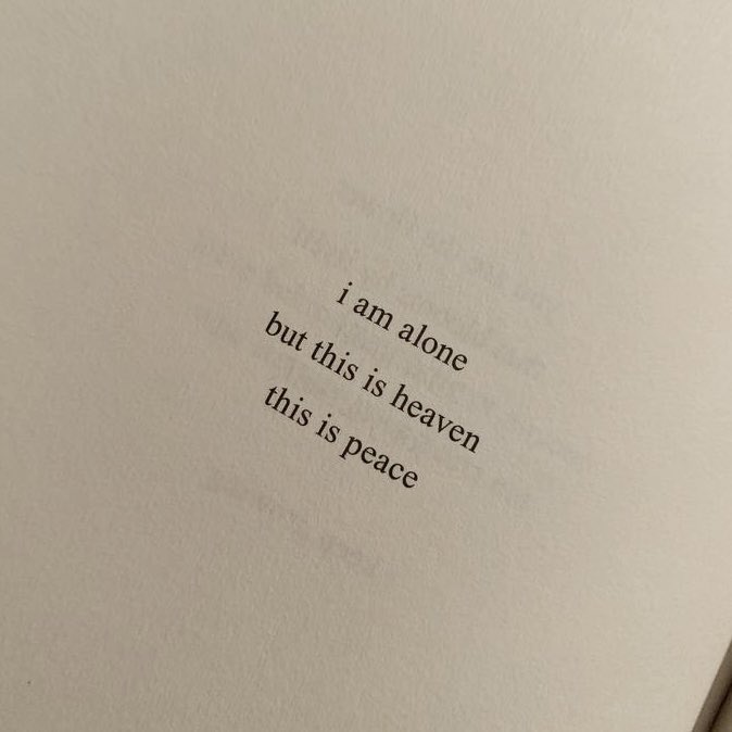 itfeelquotes's tweet photo. ตอนนี้คือรู้สึกแบบนี้เลยอะ I'm alone but this is heaven, this is peace. อยู่คนเดียวก็จริง แต่มันคือสวรรค์ มันคือความสงบ, มีความสุขในเซฟโซนของตัวเอง ไม่ต้องวุ่นวาย ปวดหัวเพราะคนอื่น อยากทำอะไรก็ได้ทำ ได้ตามใจตัวเอง ใช้ขีวิตในแบบที่ชอบ แค่นี้ก็พอละ :-) https://t.co/XlK3leqTww