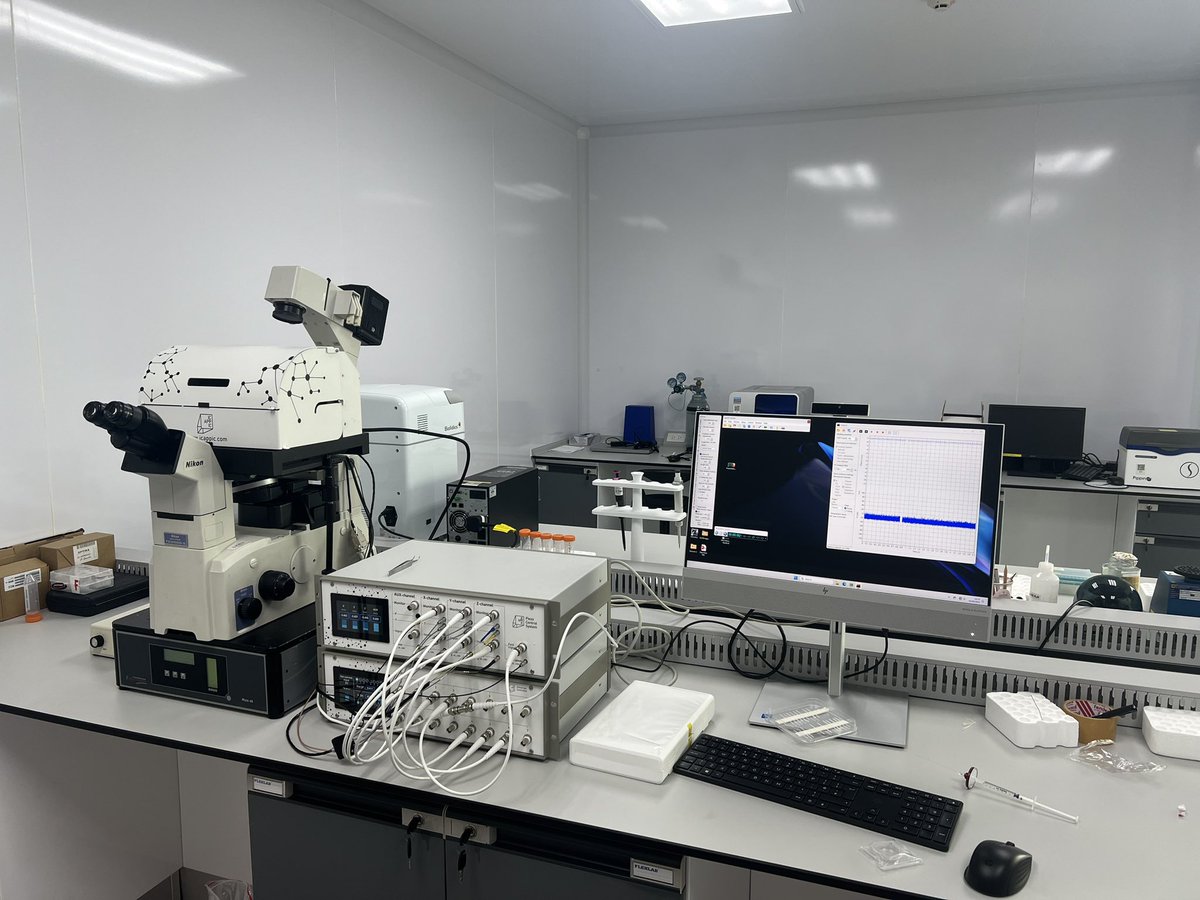 icappic's tweet photo. Running a live demo at Chang Mai University #spm https://t.co/FjKujoDwxY