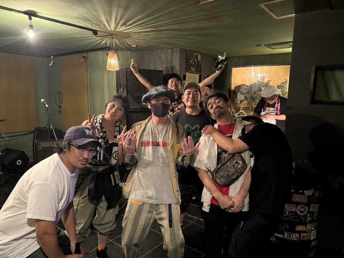 yallrocksick's tweet photo. #カジキマグロ倶楽部
#チンパンジー
#dizzytape
#forceout https://t.co/C6rCYzSyL6
