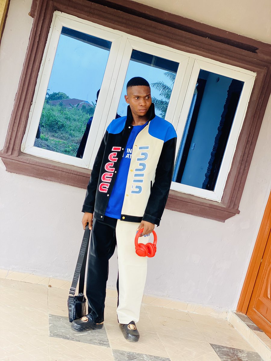 ExploitDc1's tweet photo. Almighty God, I humbly ask for your blessings on my special day. Grant me wisdom, strength, and unending joy. Happy birthday to me! https://t.co/7cowkIdjRC